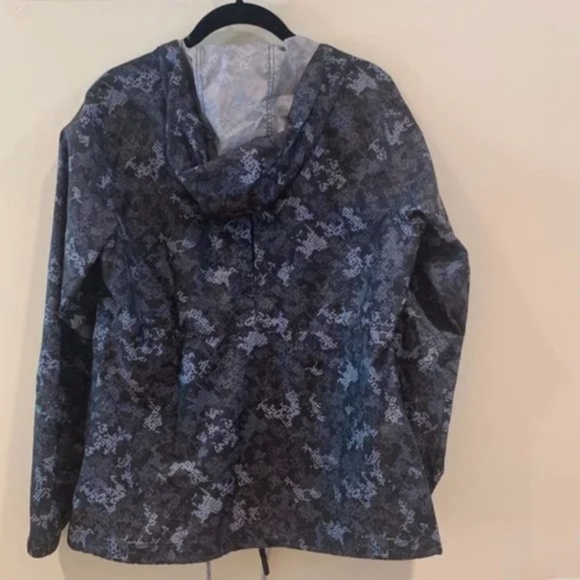 Black & Gray Columbia Camouflage Zip Up Windbreaker Rain Jacket [Small] - Picture 3 of 4